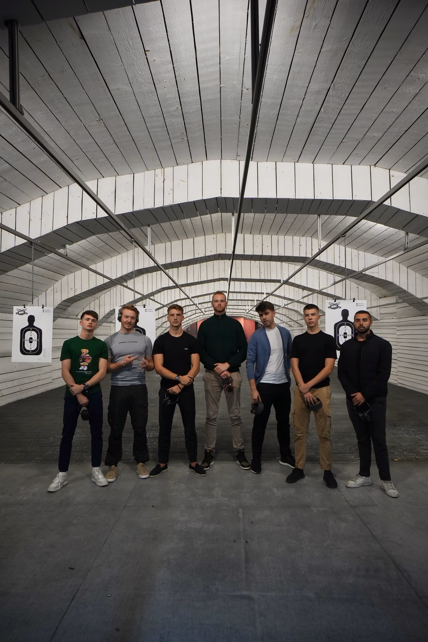 How to meet founders — find the room, not the crowd A group of vetted founders together at a Helix gathering — where founders at your level actually are